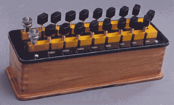 VKSI Resistance Box Plug Type